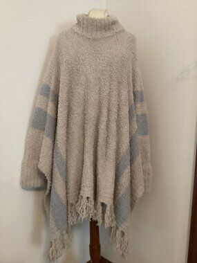 Barefoot Dreams CozyChic Beach Fringe Lounge Poncho Beige/Blue O/S BOHO LIKE NEW
